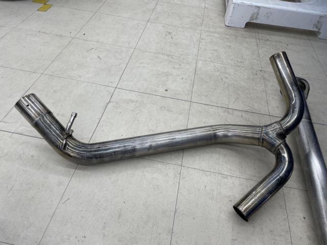 【86/BRZ/ZN6/ZD6】神風ミルキーホワイト? 左右出しマフラー