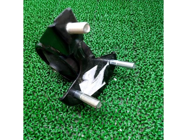 【カローラ/AE110/AE111】トヨタ純正 エンジンマウント