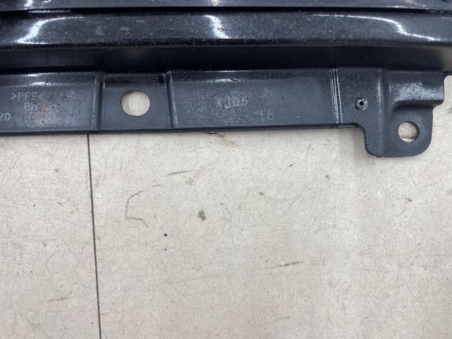 [WRX
S4
VBHSTI
Rear side under spoiler