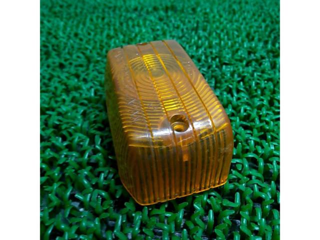 2【メイト V50/V80】YAMAHA純正 ウィンカーレンズ
