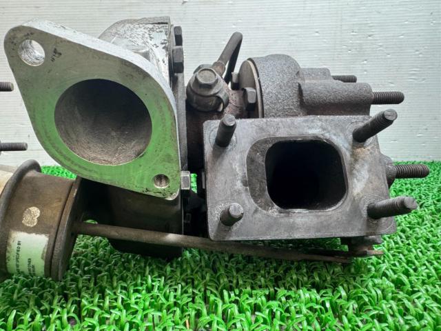 [Skyline
GT-R
BNR 32 Nissan genuine
Made GARRETT
Turbine