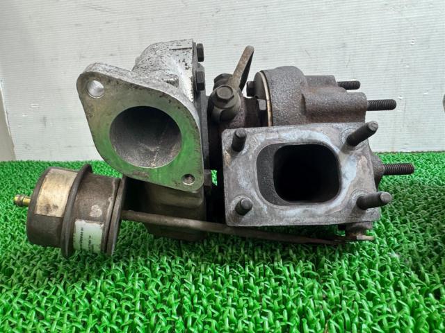 [Skyline
GT-R
BNR 32 Nissan genuine
Made GARRETT
Turbine