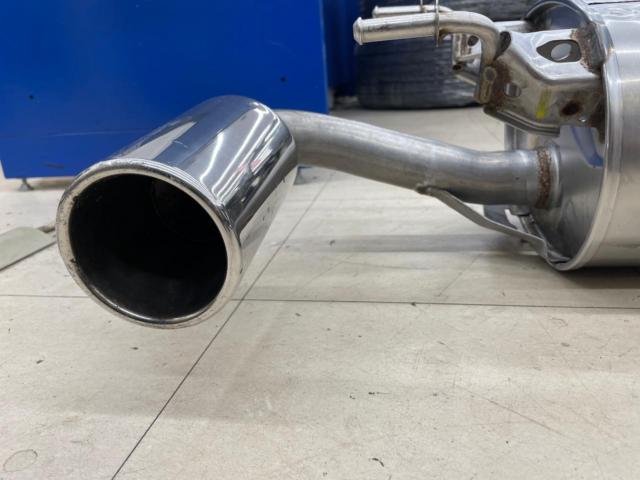 RX-8/SE3P/Late Model Mazda Genuine Parts
Muffler
