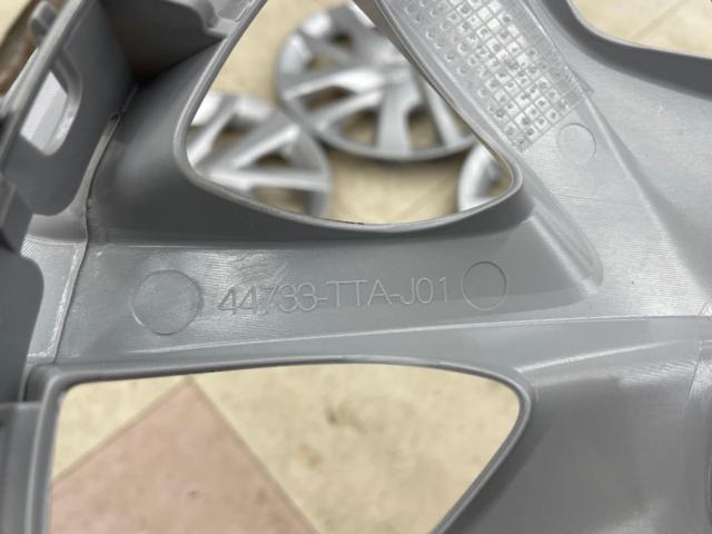 【N-BOX/JF3/JF4】ホンダ純正 ホイールキャップ