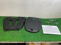 GIVI M8TREKKER RACK キャリアベース