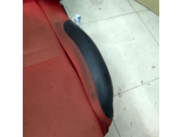 Sparco Star セミバケットシート