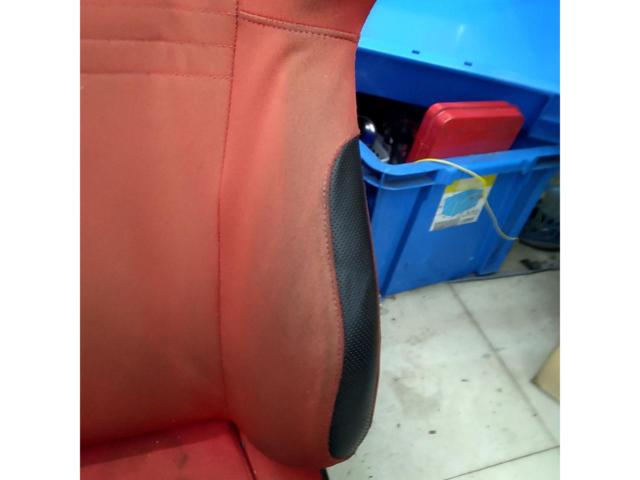 Sparco Star セミバケットシート
