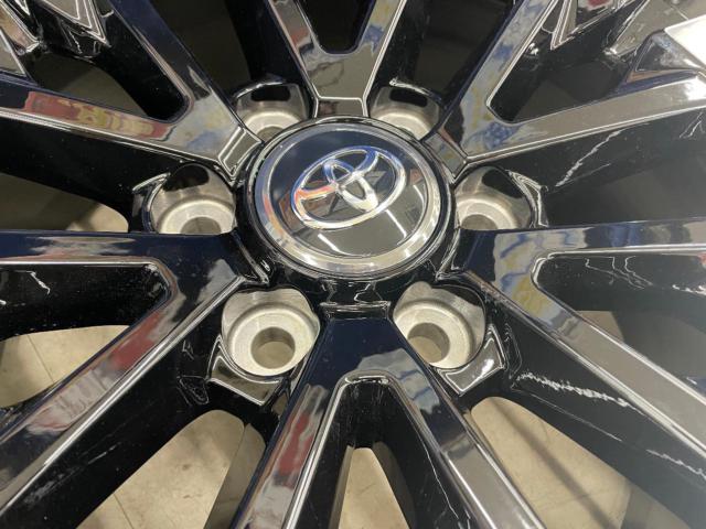 コンテナ トヨタ純正 ハイラックス GUN226 Zグレードホイール  + MICHELIN PRIMACY SUV