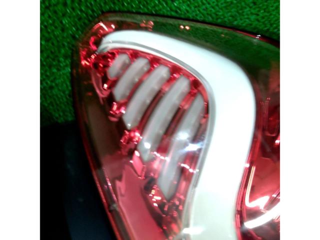 【Valenti】プリウスα/ZVW40 ジュエルLEDテールランプ 