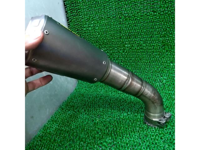 AKRAPOVIC
Slip online GP-STYLE