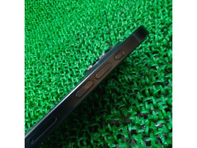 【Apple】iPhone15PRO 128GB ブラックチタニウム 国内版 SIMフリー