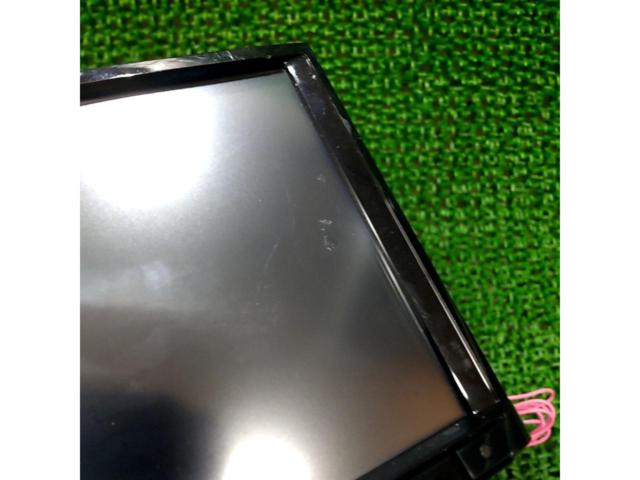 【ディスプレイに線傷】KENWOOD MDV-D307BT