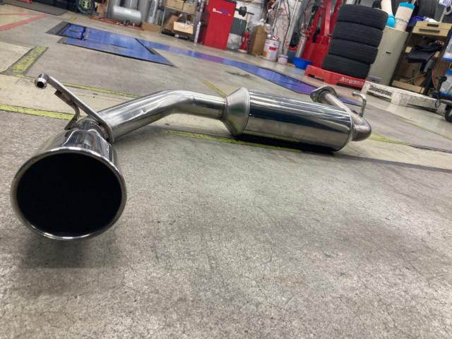 FUJITSUBO Serena/C25
Stainless muffler
