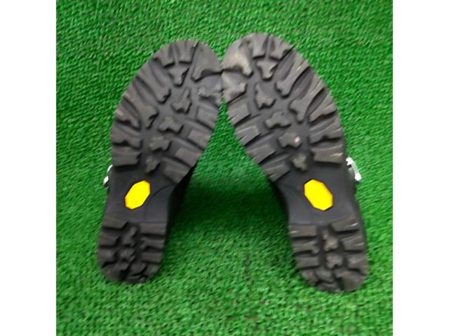 GAERNE
2393
013
TOUGH
GEAR
BROWN
Size: 26.5cm