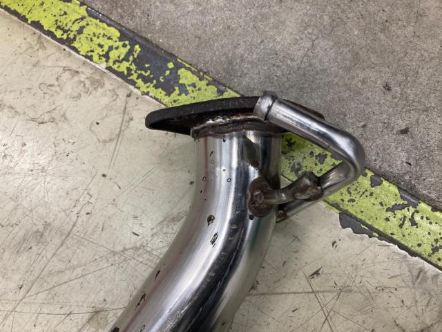 メーカー不明 レガシィB4/BE5用 砲弾マフラー