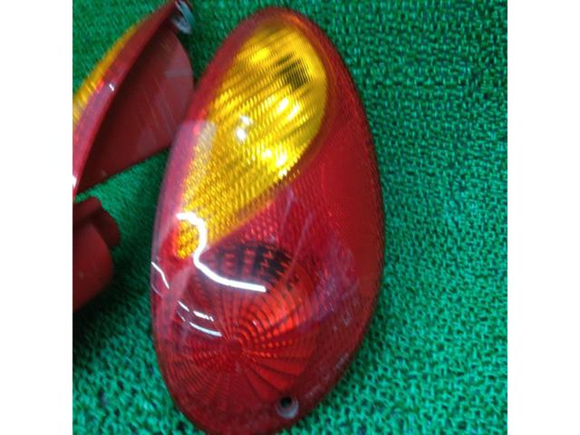 クライスラー PTクルーザー 前期純正テールレンズ