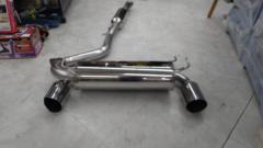 Wakeari
Nissan
Made FUJITSUBO
Fairlady Z (Z33
The previous fiscal year)
Genuine
Options muffler