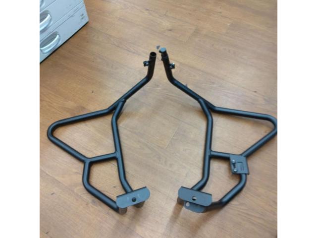 DAYTONA Pipe Engine Guard
Upper
V-Strom 250SX (2023-2025)