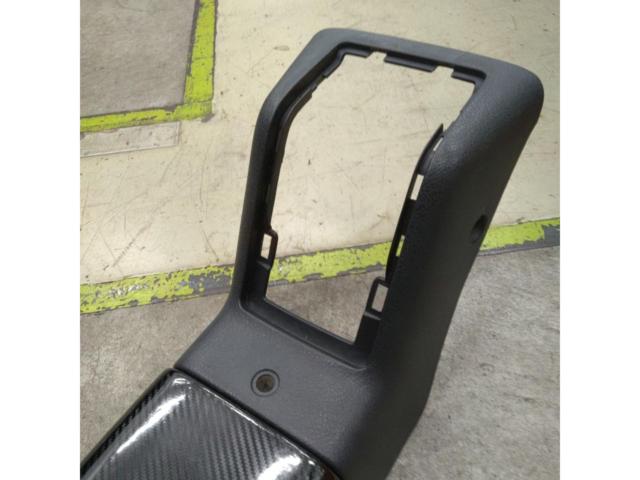 Suzuki Cappuccino / EA11R / EA21R
Genuine
Center console
