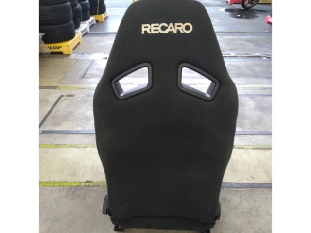 Suzuki Alto Works / HA36S
Genuine
Made RECARO
Semi bucket seat
Driver side