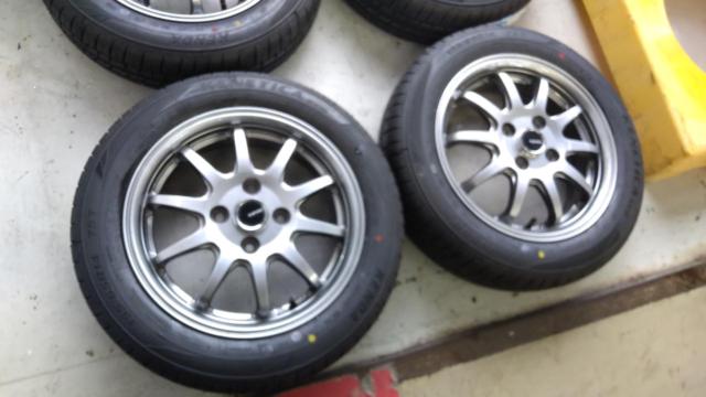 HOT
STUFF
G.SPEED
G-04
Spoke wheels
+
KENDA
KR 203
155 / 65R14
75T