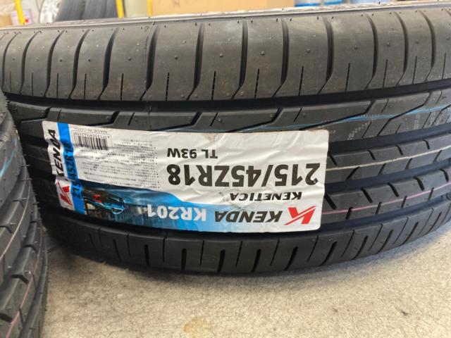 weds
LEONIS
EX
+
KENDA
KR 201
215 / 45R18
93W(ZR)