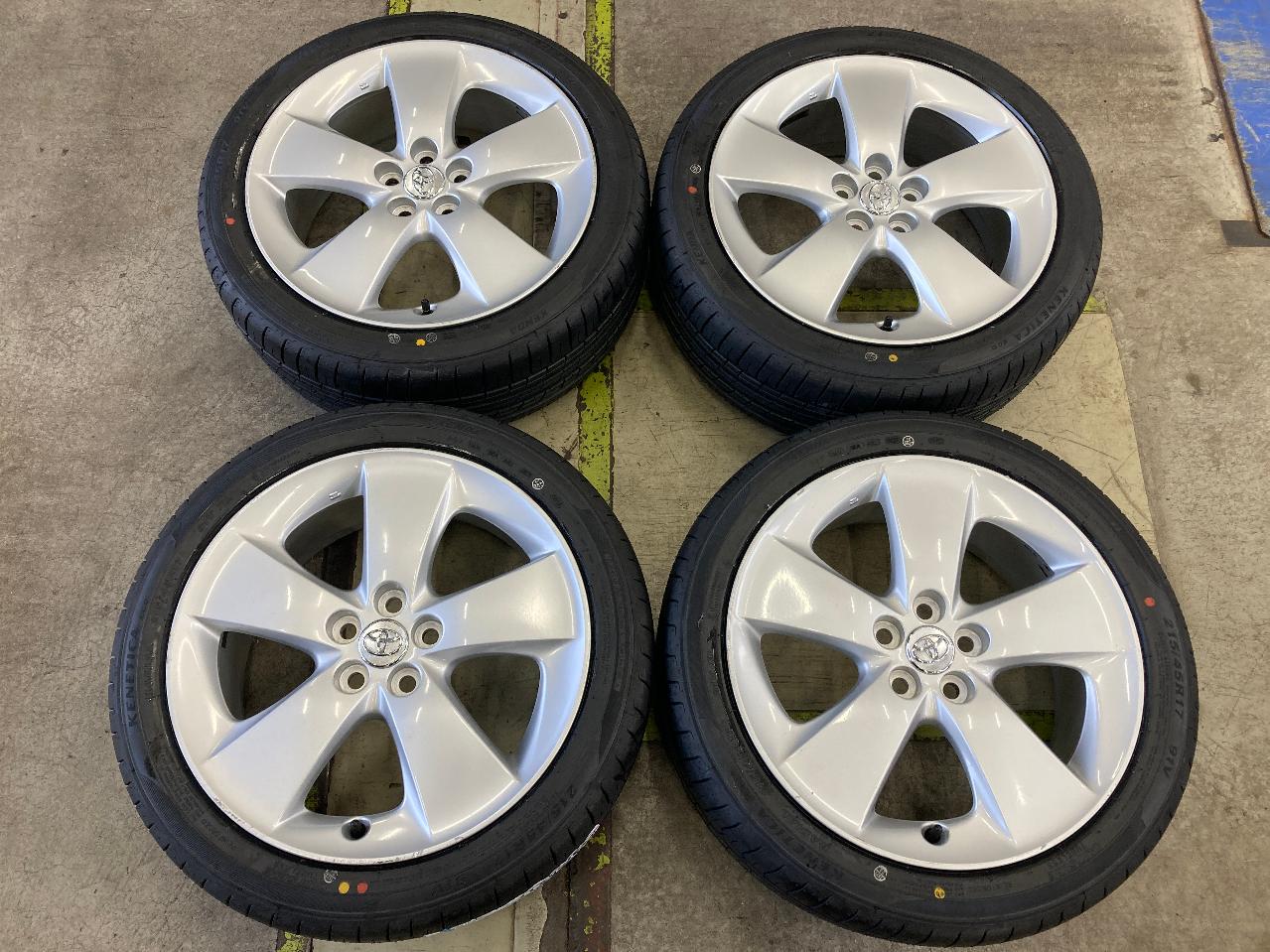 TOYOTA
30 series Prius
Touring selection original wheel
+
KENDA (Kenda)
KR 203
215 / 45R17
91V
XL