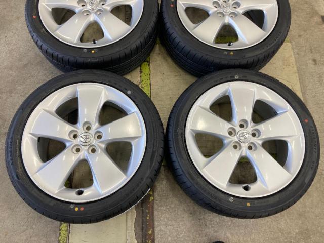 TOYOTA
30 series Prius
Touring selection original wheel
+
KENDA (Kenda)
KR 203
215 / 45R17
91V
XL