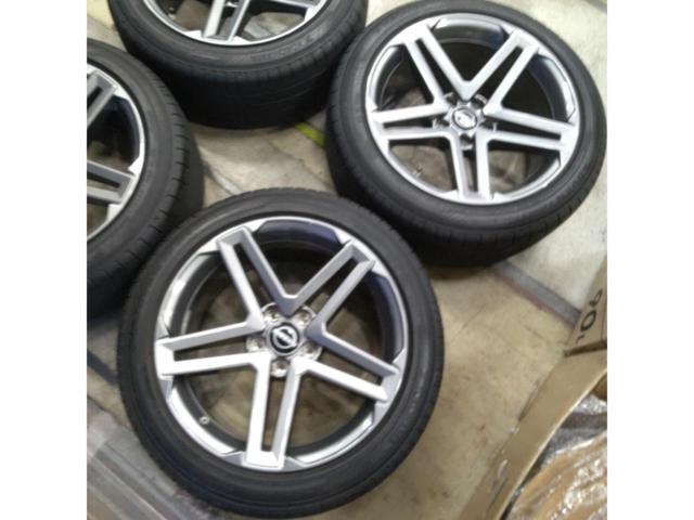 NISSAN
Fairlady Z (RZ34) genuine wheels + YOKOHAMA
ADVAN
SPORT
V 107