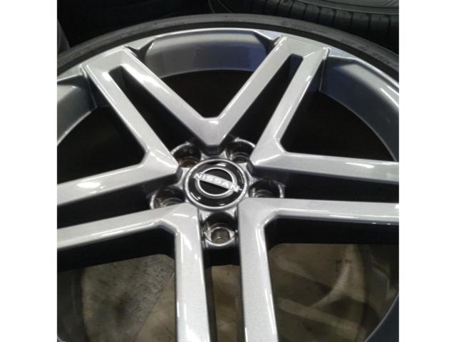 NISSAN
Fairlady Z (RZ34) genuine wheels + YOKOHAMA
ADVAN
SPORT
V 107