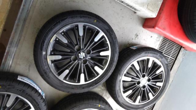 SUZUKI スペーシアカスタム/MK53S 純正ホイール + KENDA KR203 165/55R15 75V