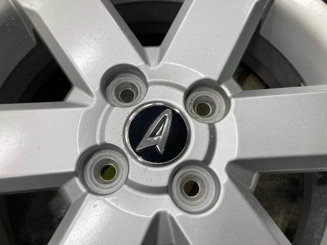 DAIHATSUタフト 純正 ホイール+YOKOHAMA BluEarth RV03K
