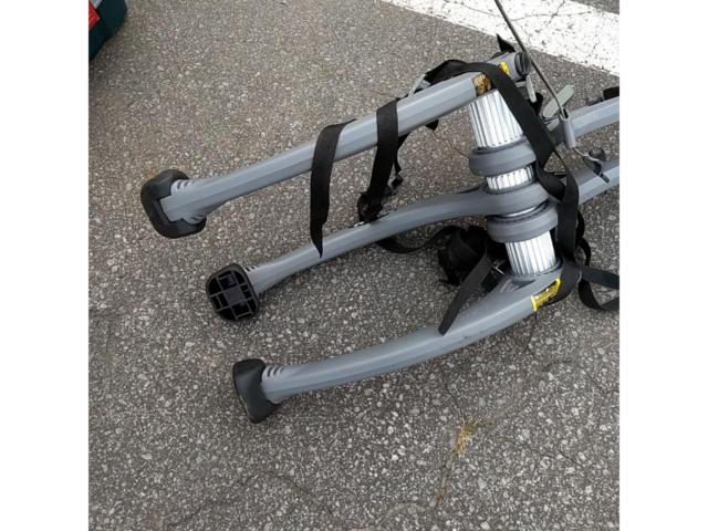 TERZO SARIS 背面サイクルキャリア
