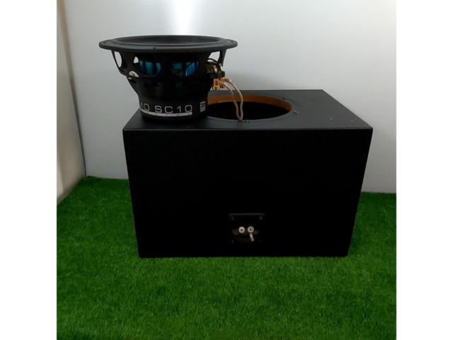 Morel SC102 Morel 10” 600W RMS Ultimo SCシリーズBOX付きサブウーファー