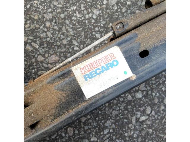 RECARO
Demio / DE3FS
Bottom stop seat rail
Driver side