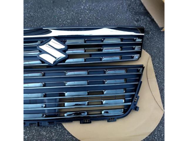 スズキスペーシアカスタム MK53S 前期純正グリル