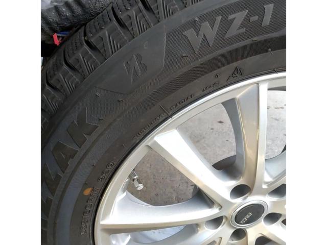 BRIDGESTONE
PREO
L5 + BRIDGESTONE
BLIZZAK
WZ-1