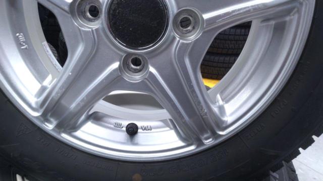 BRIDGESTONE
BALMINUM
VR5
+
BRIDGESTONE
BLIZZAK
VRX3