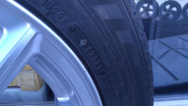 BRIDGESTONE
ECO
FORME
SE-15
+
DUNLOP
WINTERMAXX
03