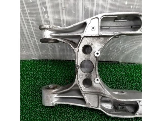 Honda (HONDA)
CBX400F
Genuine swing arm