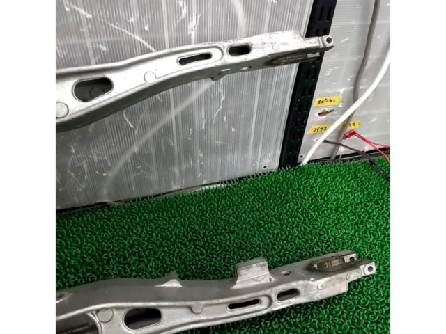 Honda (HONDA)
CBX400F
Genuine swing arm