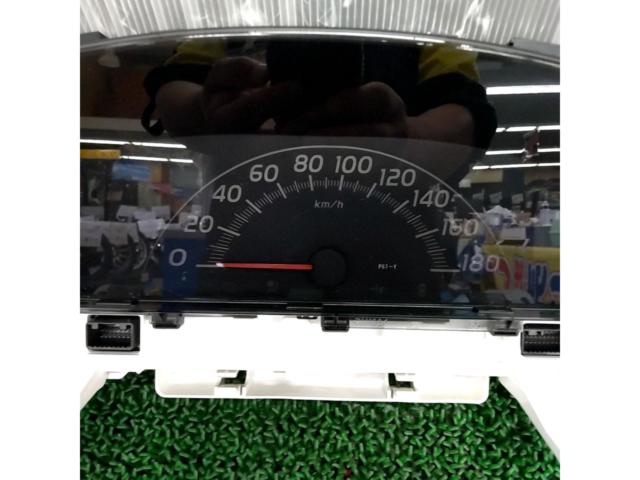 Toyota
Vitz (KSP90) genuine speedometer