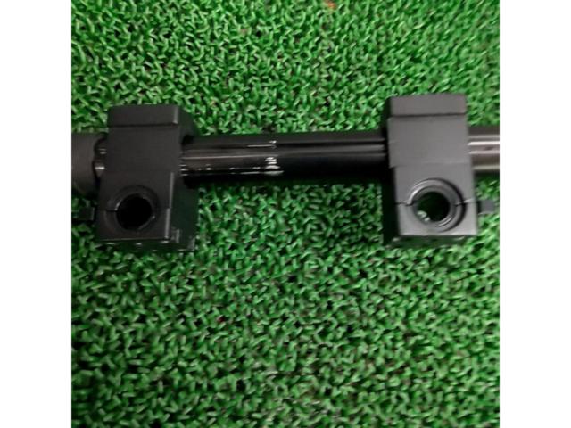 メーカー不明 ヘッドレストモニターアタッチメント