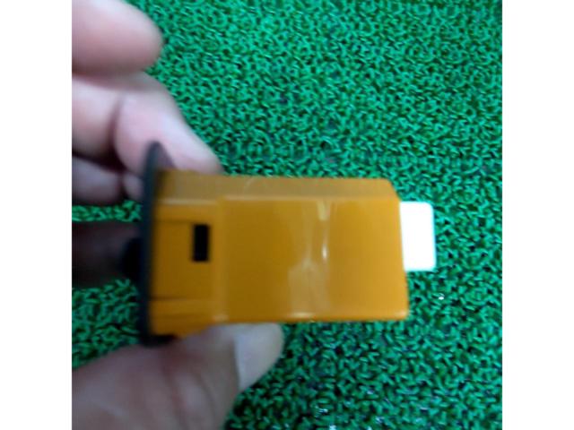 ▲▲スバル USB入力端子ユニット