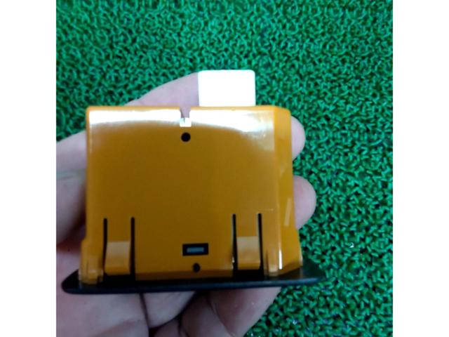 ▲▲スバル USB入力端子ユニット