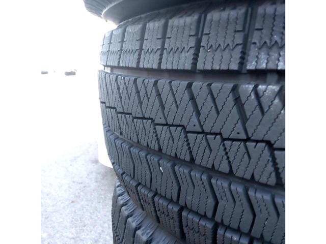 BRIDGESTONE
BLIZZAK
VRX2