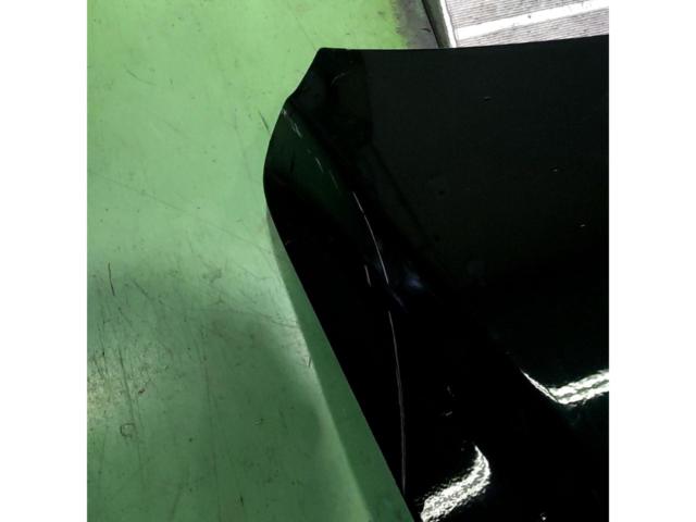 日産(NISSAN) スカイライン/ER34 4ドア 純正トランク