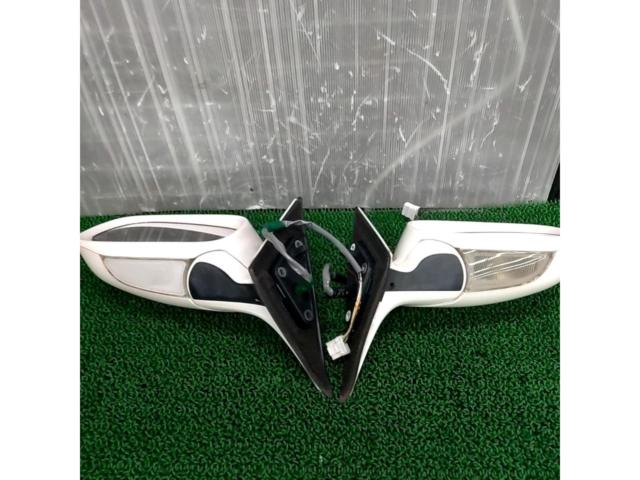トヨタ クラウンサイドミラー 180系前期