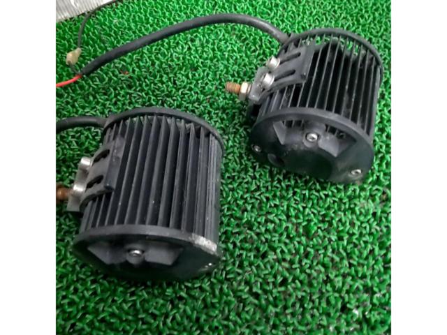 メーカー不明 LED フォグランプ