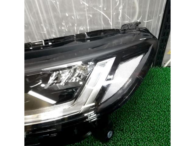 HONDA ZR-V 純正ヘッドライトLH
